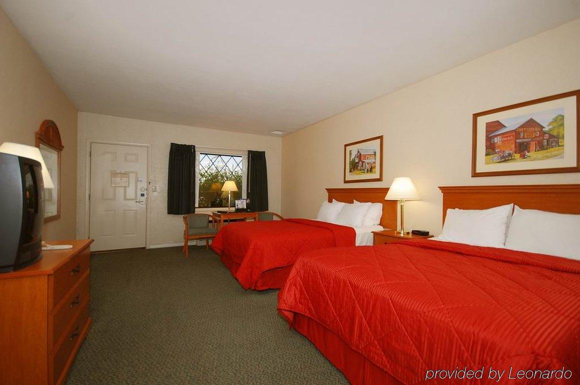Travelodge By Wyndham Μπέντφορντ Δωμάτιο φωτογραφία